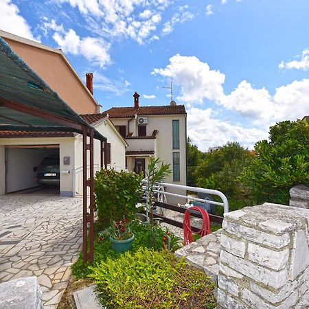Apartment Zeljko 34 PUY 외부 사진