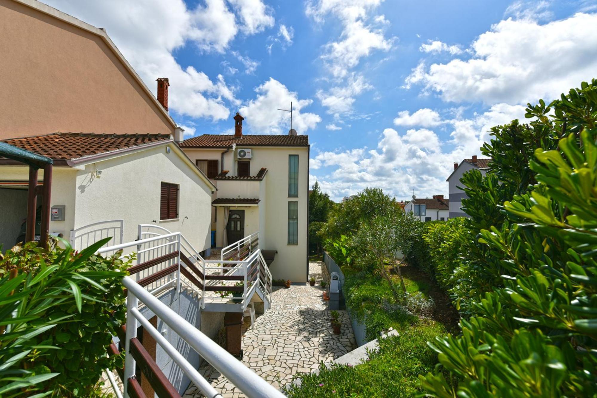 Apartment Zeljko 34 PUY 외부 사진
